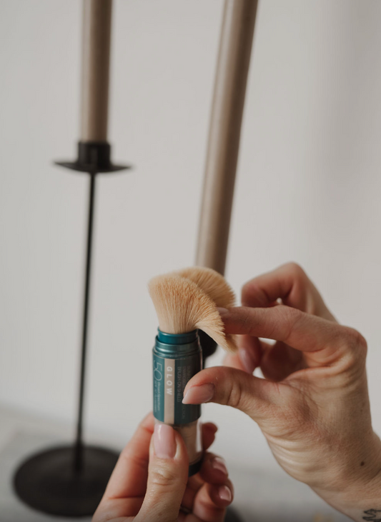 Sunforgettable Total Protection Sheer Glow SPF 30 Sunscreen Brush